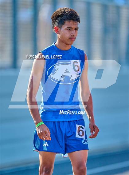 Thumbnail 2 in UIL 6A Track & Field Area 13&14 (1600M) photogallery.