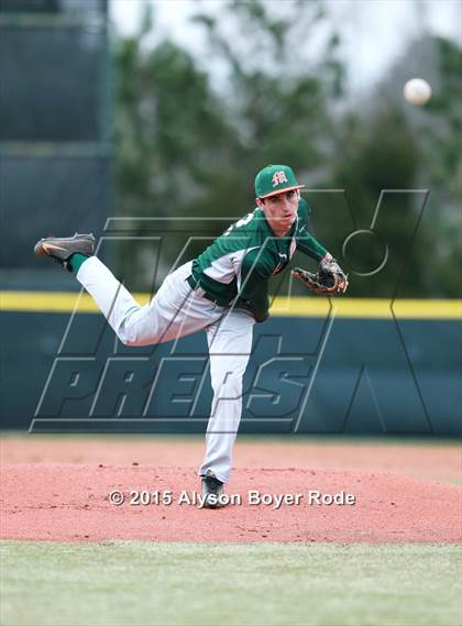 Thumbnail 1 in Mosley vs. JSerra Catholic (National High School Invitational) photogallery.