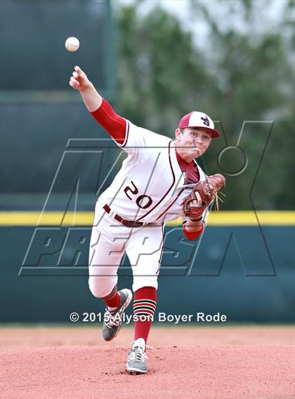 Thumbnail 2 in Mosley vs. JSerra Catholic (National High School Invitational) photogallery.