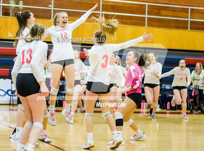 Thumbnail 2 in Salpointe Catholic vs. Greenway (AIA 4A State Final) photogallery.