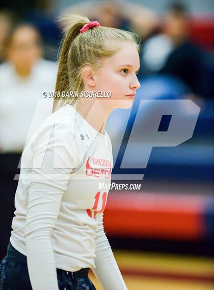 Thumbnail 3 in Salpointe Catholic vs. Greenway (AIA 4A State Final) photogallery.