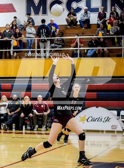 Thumbnail 1 in Salpointe Catholic vs. Greenway (AIA 4A State Final) photogallery.