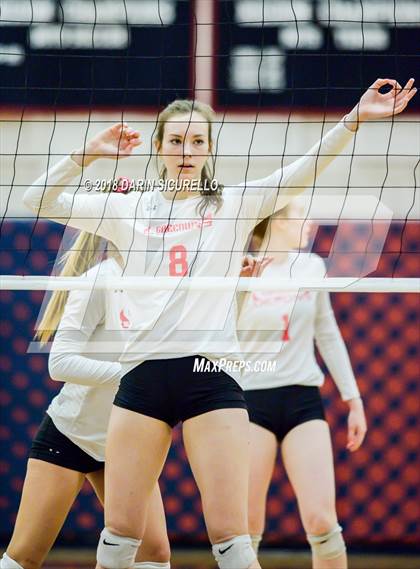 Thumbnail 3 in Salpointe Catholic vs. Greenway (AIA 4A State Final) photogallery.