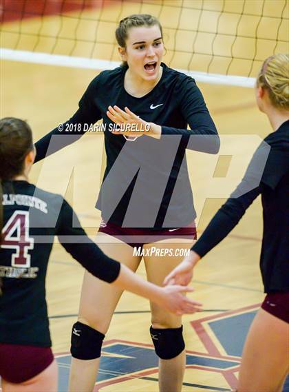 Thumbnail 1 in Salpointe Catholic vs. Greenway (AIA 4A State Final) photogallery.