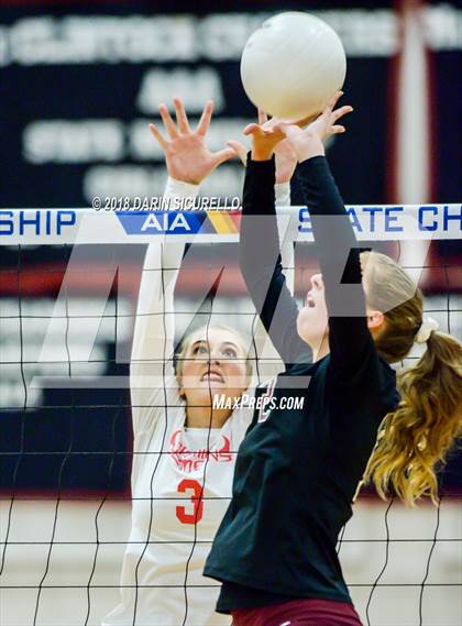 Thumbnail 2 in Salpointe Catholic vs. Greenway (AIA 4A State Final) photogallery.