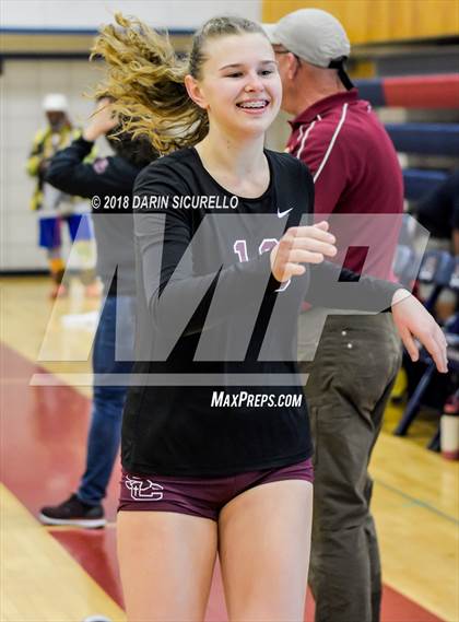 Thumbnail 2 in Salpointe Catholic vs. Greenway (AIA 4A State Final) photogallery.