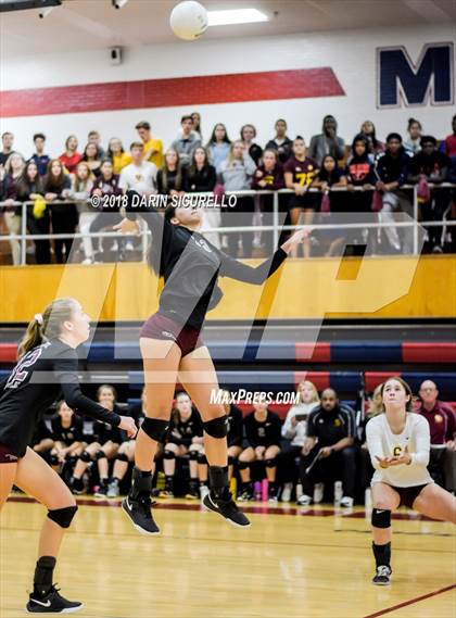 Thumbnail 3 in Salpointe Catholic vs. Greenway (AIA 4A State Final) photogallery.
