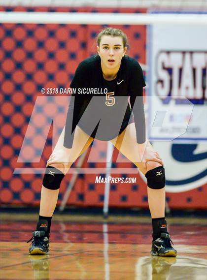Thumbnail 2 in Salpointe Catholic vs. Greenway (AIA 4A State Final) photogallery.