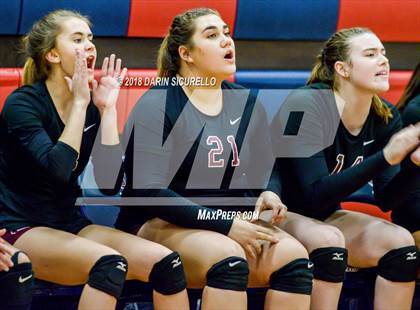 Thumbnail 3 in Salpointe Catholic vs. Greenway (AIA 4A State Final) photogallery.