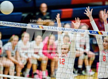 Thumbnail 3 in Salpointe Catholic vs. Greenway (AIA 4A State Final) photogallery.