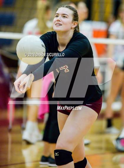 Thumbnail 1 in Salpointe Catholic vs. Greenway (AIA 4A State Final) photogallery.