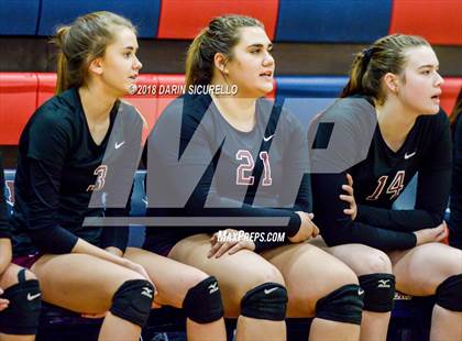 Thumbnail 1 in Salpointe Catholic vs. Greenway (AIA 4A State Final) photogallery.