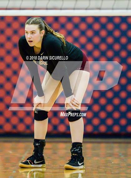 Thumbnail 3 in Salpointe Catholic vs. Greenway (AIA 4A State Final) photogallery.