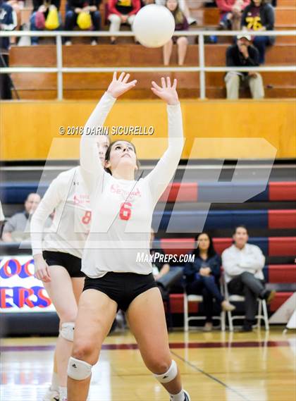 Thumbnail 2 in Salpointe Catholic vs. Greenway (AIA 4A State Final) photogallery.