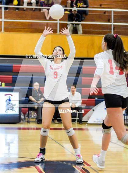 Thumbnail 1 in Salpointe Catholic vs. Greenway (AIA 4A State Final) photogallery.