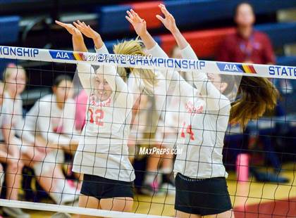 Thumbnail 3 in Salpointe Catholic vs. Greenway (AIA 4A State Final) photogallery.