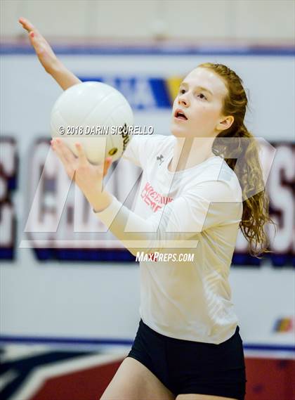 Thumbnail 3 in Salpointe Catholic vs. Greenway (AIA 4A State Final) photogallery.