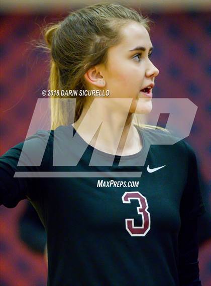 Thumbnail 1 in Salpointe Catholic vs. Greenway (AIA 4A State Final) photogallery.