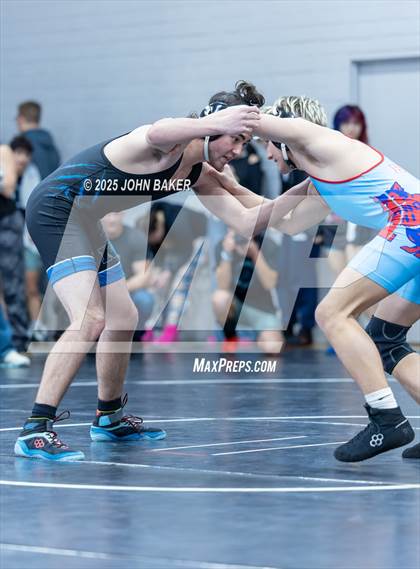 Thumbnail 1 in Lovelock Mustangs Tournament (144lbs) photogallery.