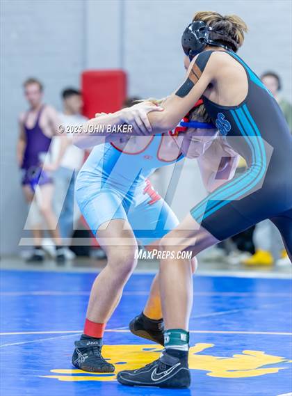 Thumbnail 1 in Lovelock Mustangs Tournament (144lbs) photogallery.
