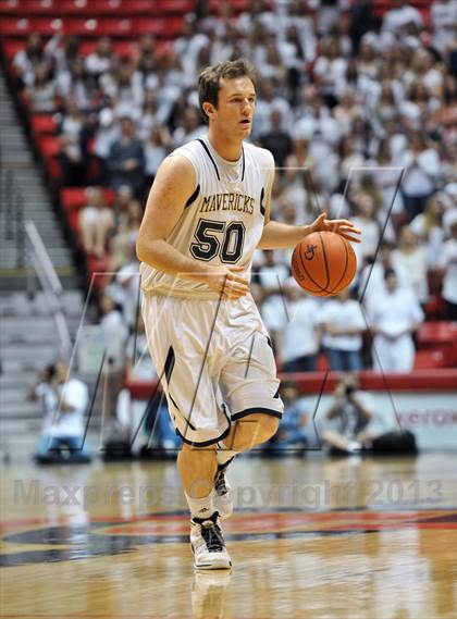 Thumbnail 2 in La Costa Canyon vs. Hoover (CIF SDS D2 Final) photogallery.