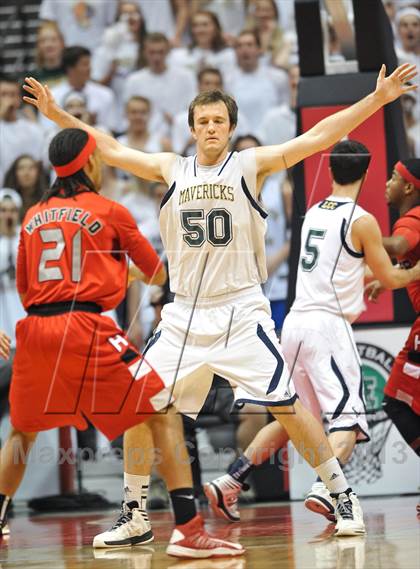 Thumbnail 2 in La Costa Canyon vs. Hoover (CIF SDS D2 Final) photogallery.