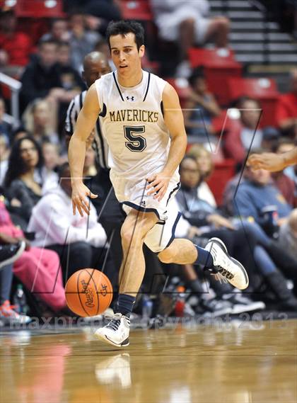 Thumbnail 3 in La Costa Canyon vs. Hoover (CIF SDS D2 Final) photogallery.