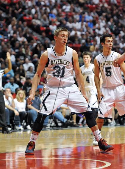 Thumbnail 1 in La Costa Canyon vs. Hoover (CIF SDS D2 Final) photogallery.