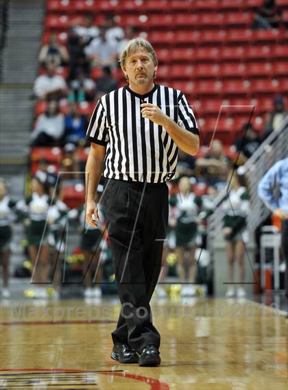 Thumbnail 2 in La Costa Canyon vs. Hoover (CIF SDS D2 Final) photogallery.
