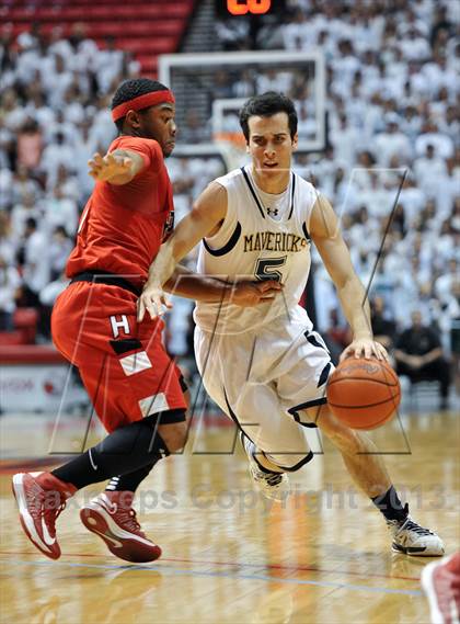 Thumbnail 1 in La Costa Canyon vs. Hoover (CIF SDS D2 Final) photogallery.