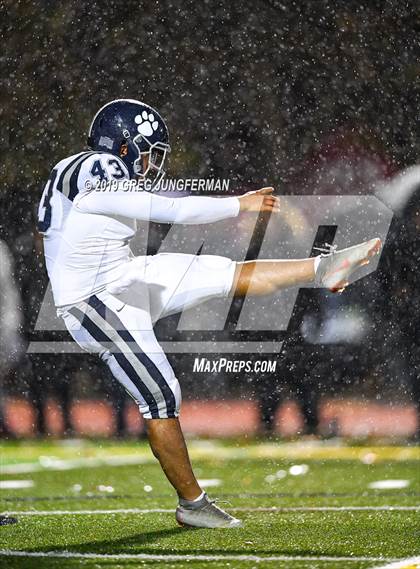 Thumbnail 3 in Cardinal Newman vs. Marin Catholic (CIF NCS D4 Final) photogallery.
