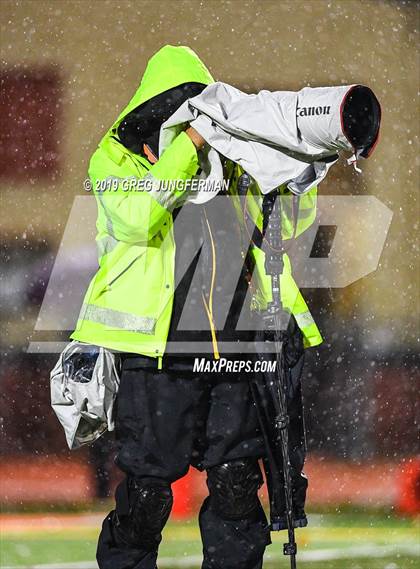 Thumbnail 3 in Cardinal Newman vs. Marin Catholic (CIF NCS D4 Final) photogallery.