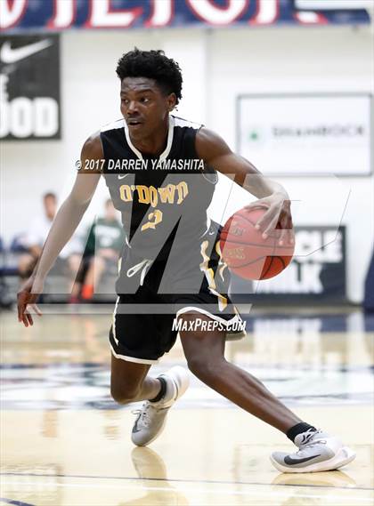 Thumbnail 3 in Capital Christian vs. Bishop O'Dowd (MaxPreps/DLS MLK Jr. Classic) photogallery.