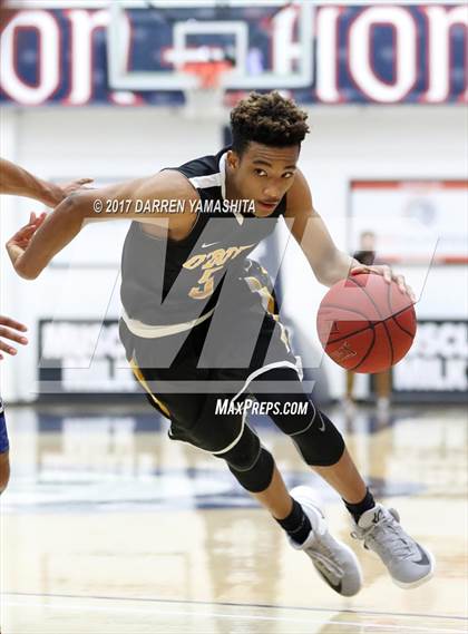 Thumbnail 1 in Capital Christian vs. Bishop O'Dowd (MaxPreps/DLS MLK Jr. Classic) photogallery.