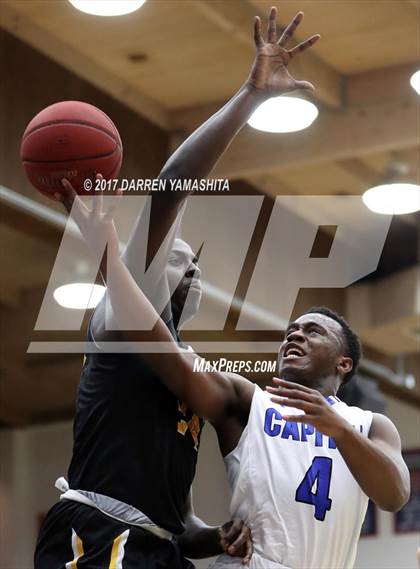Thumbnail 2 in Capital Christian vs. Bishop O'Dowd (MaxPreps/DLS MLK Jr. Classic) photogallery.