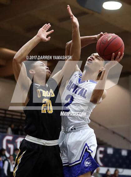 Thumbnail 3 in Capital Christian vs. Bishop O'Dowd (MaxPreps/DLS MLK Jr. Classic) photogallery.
