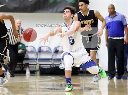 Thumbnail 2 in Capital Christian vs. Bishop O'Dowd (MaxPreps/DLS MLK Jr. Classic) photogallery.