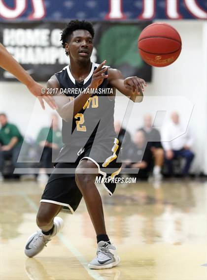 Thumbnail 3 in Capital Christian vs. Bishop O'Dowd (MaxPreps/DLS MLK Jr. Classic) photogallery.