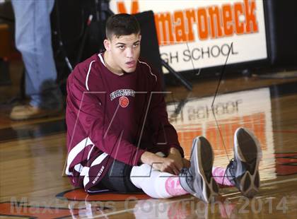 Thumbnail 2 in Harrison vs Mamaroneck (17th Annual Mamaroneck Sound Shore Classic) photogallery.
