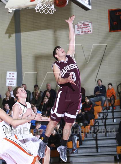 Thumbnail 2 in Harrison vs Mamaroneck (17th Annual Mamaroneck Sound Shore Classic) photogallery.