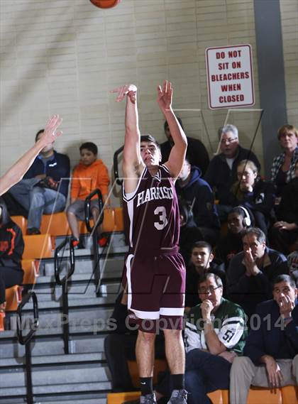 Thumbnail 3 in Harrison vs Mamaroneck (17th Annual Mamaroneck Sound Shore Classic) photogallery.