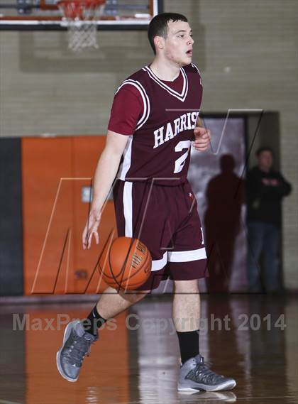 Thumbnail 2 in Harrison vs Mamaroneck (17th Annual Mamaroneck Sound Shore Classic) photogallery.