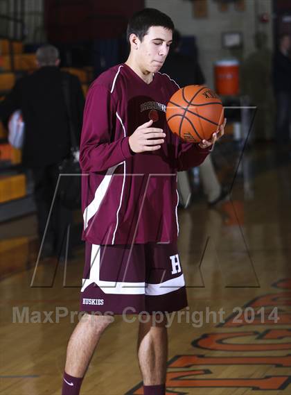 Thumbnail 1 in Harrison vs Mamaroneck (17th Annual Mamaroneck Sound Shore Classic) photogallery.
