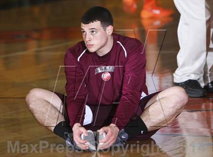 Thumbnail 2 in Harrison vs Mamaroneck (17th Annual Mamaroneck Sound Shore Classic) photogallery.