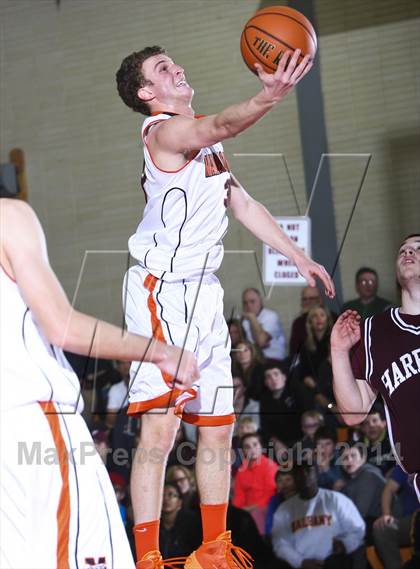 Thumbnail 3 in Harrison vs Mamaroneck (17th Annual Mamaroneck Sound Shore Classic) photogallery.