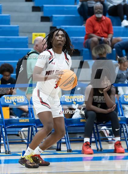Thumbnail 2 in Moore Haven vs Port Charlotte (Wally Keller Classic) photogallery.