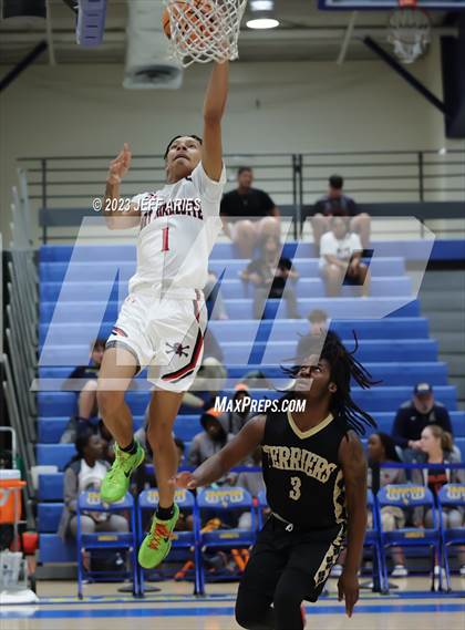 Thumbnail 2 in Moore Haven vs Port Charlotte (Wally Keller Classic) photogallery.