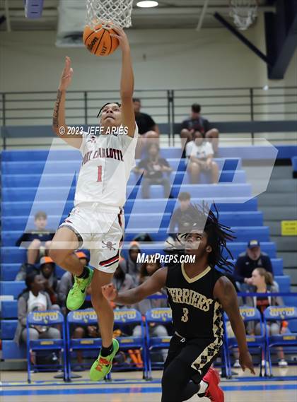 Thumbnail 3 in Moore Haven vs Port Charlotte (Wally Keller Classic) photogallery.
