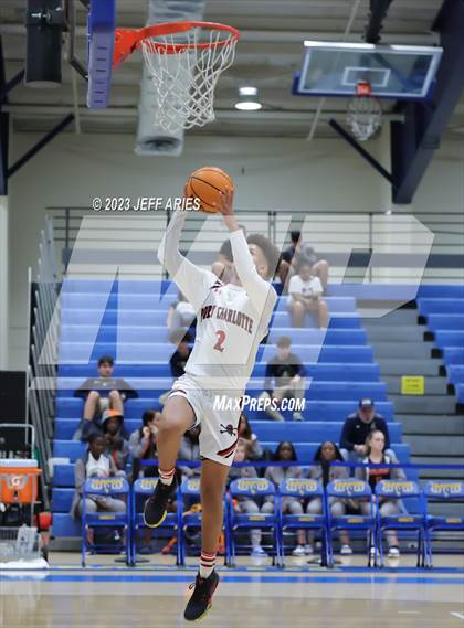 Thumbnail 3 in Moore Haven vs Port Charlotte (Wally Keller Classic) photogallery.