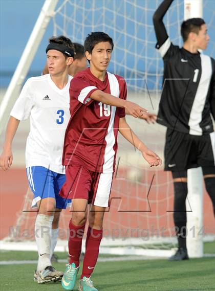 Thumbnail 1 in Oxnard @ Valencia (CIF SS D3 Playoff) photogallery.